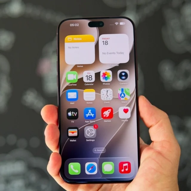 گوشی موبایل اپل مدل iPhone 18 Pro Max CH دو سیم کارت ظرفیت 256 گیگابایت و رم 12 گیگابایت 102731106