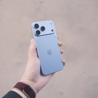 گوشی موبایل اپل مدل iPhone 18 Pro CH دو سیم کارت ظرفیت 256 گیگابایت و رم 12 گیگابایت 102731176